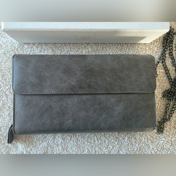 Chic Gray Clutch by [Brand] - Picture 3 of 5